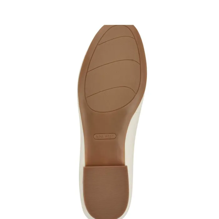 Aspyn Casual Drivers White Women Nine West Flats Aspyn Casual Drivers White Women Nine West Flats
