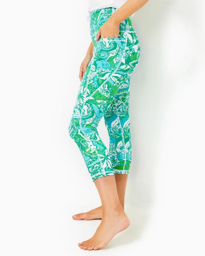 Bottoms Women Lilly Pulitzer UPF 50 Luxletic 21034 South Beach High Rise Crop Legging Botanical Green Safari Sangria Bottoms Women Lilly Pulitzer UPF 50 Luxletic 21034 South Beach High Rise Crop Legging Botanical Green Safari Sangria