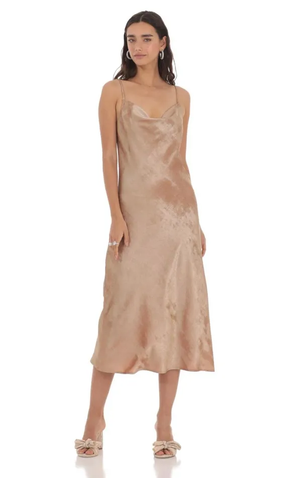 Crushed Shimmer Midi Dress Sand Women LUCY IN THE SKY Midi Dresses