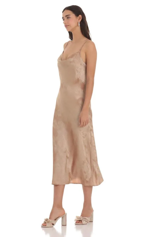 Crushed Shimmer Midi Dress Sand Women LUCY IN THE SKY Midi Dresses Crushed Shimmer Midi Dress Sand Women LUCY IN THE SKY Midi Dresses