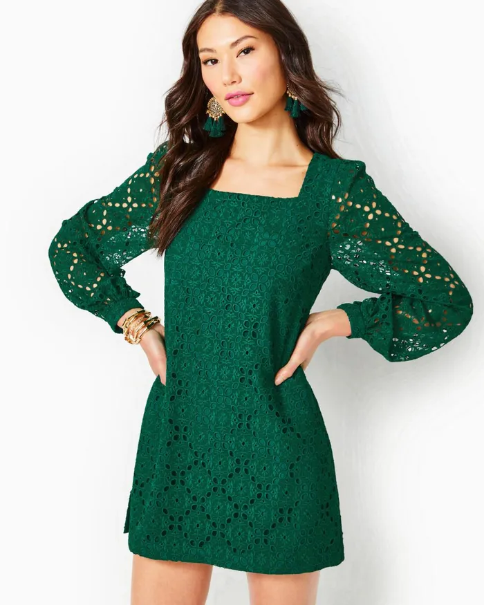 Dresses Women Lilly Pulitzer Sarina Square Neck Romper Evergreen Oversized Diamond Leaf Eyelet Dresses Women Lilly Pulitzer Sarina Square Neck Romper Evergreen Oversized Diamond Leaf Eyelet