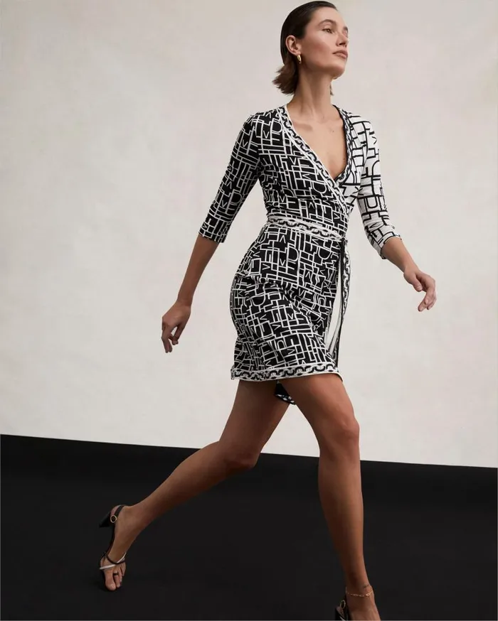 DVF Dresses Women Hera Dress Logo Love Ivory And Black And Chain