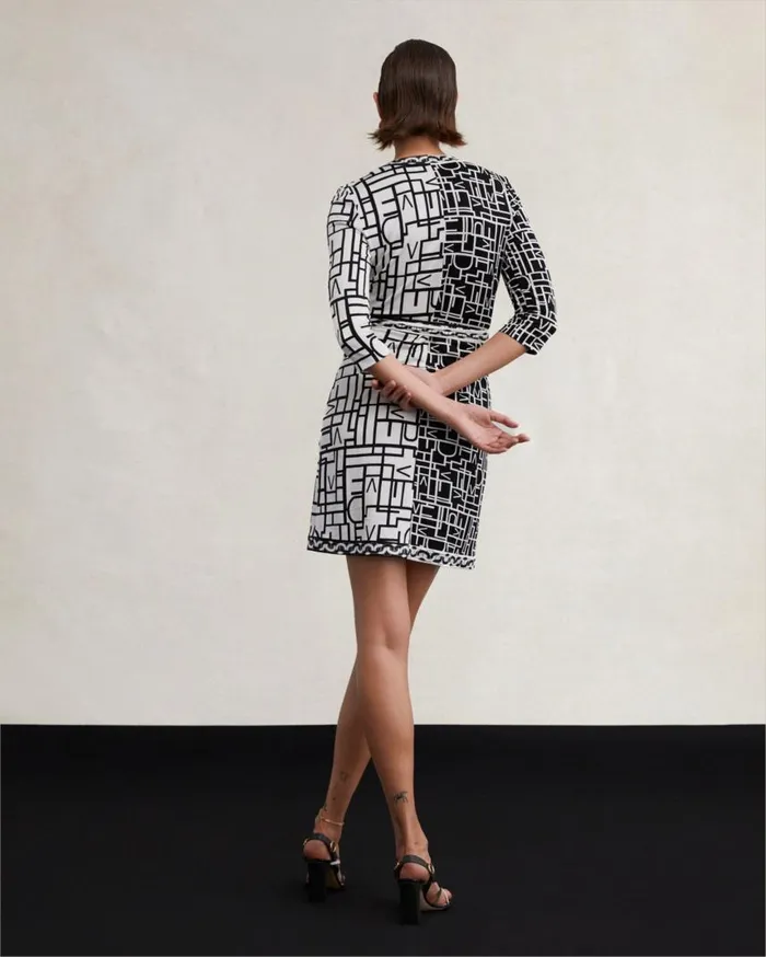 DVF Dresses Women Hera Dress Logo Love Ivory And Black And Chain