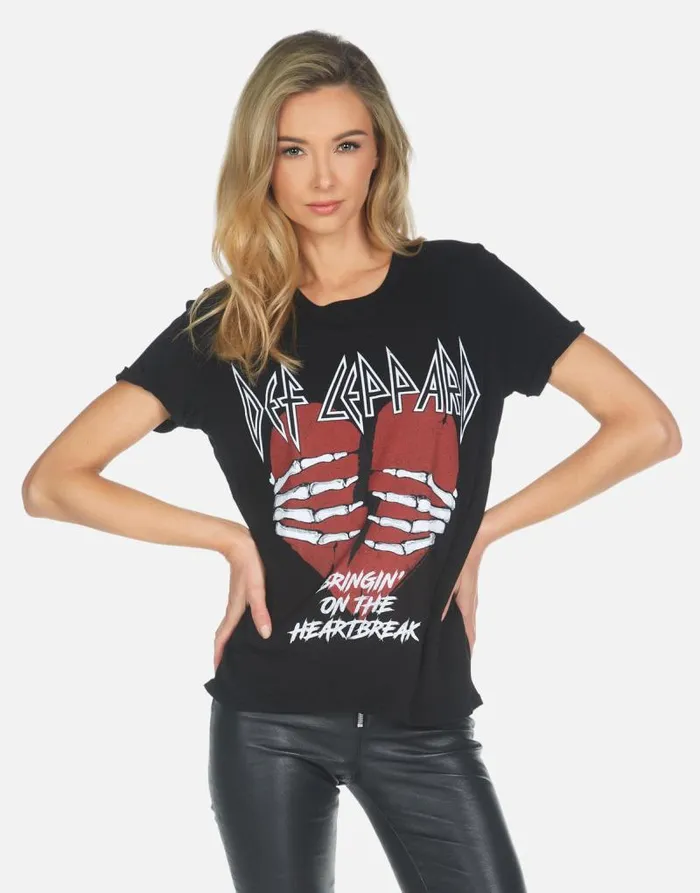 Edda X Def Leppard Heartbreak Black Women Lauren Moshi Short Sleeve