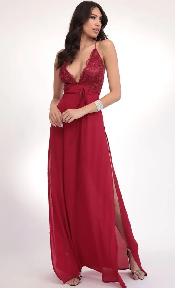 Floral Lace Plunge Maxi Merlot Women LUCY IN THE SKY Maxi Dresses