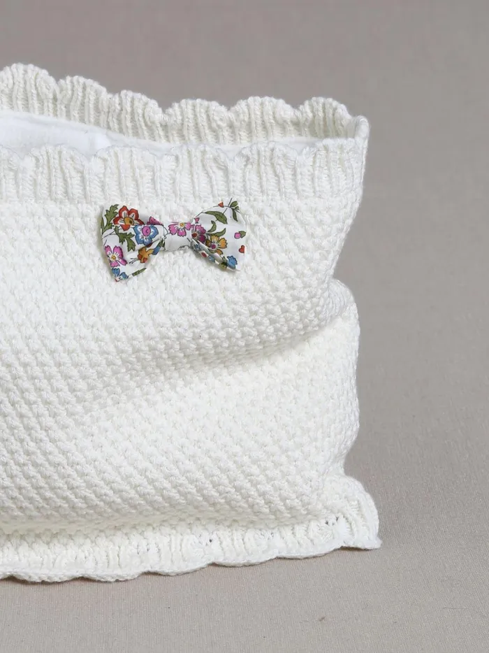 Girls Accessories Cyrillus Scalloped Snood And Bow Made With Liberty Fabric Ecru