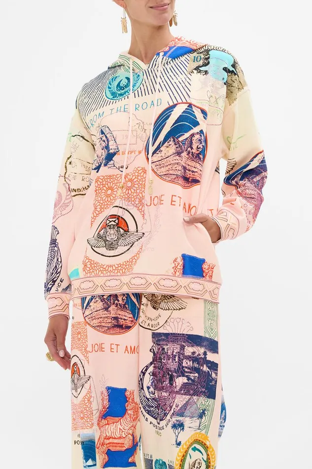 HOODY WITH POCKETS HAUTE PASSPORT Haute Passport Womens Camilla Jackets