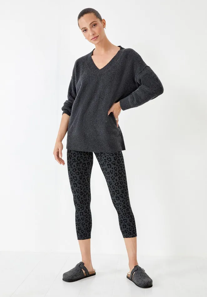 Jumpers and Cardigans Women Hush Naya VNeck Relaxed Jumper Charcoal