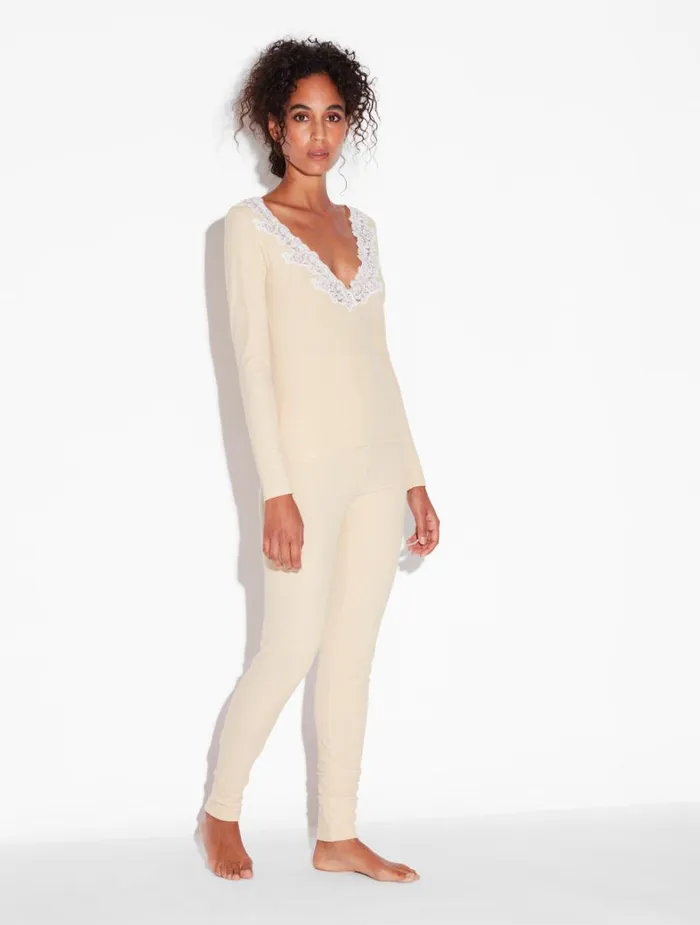 La Perla Cashmere Blend Ribbed Longsleeved Top In Halo With Frastaglio Women Camisoles