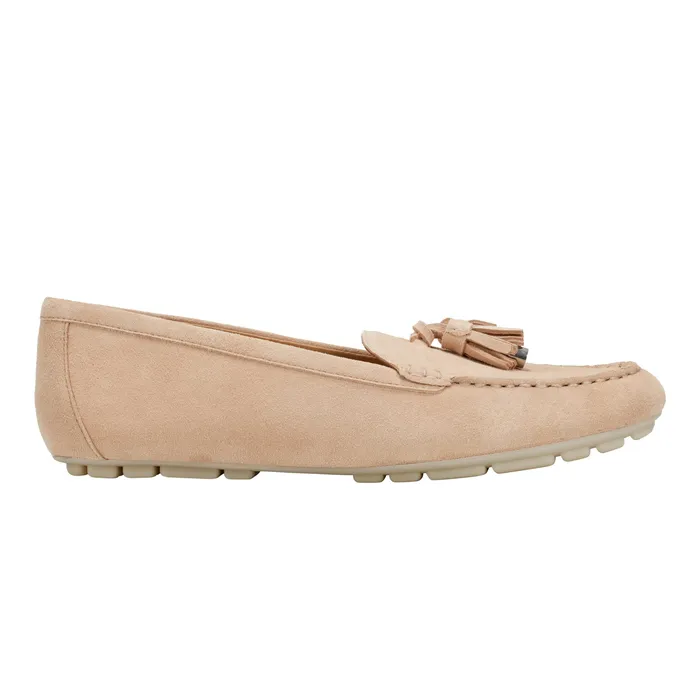 Loafers and Flats Women Layney Casual Tassle Loafer Natural Suede Marc Fisher