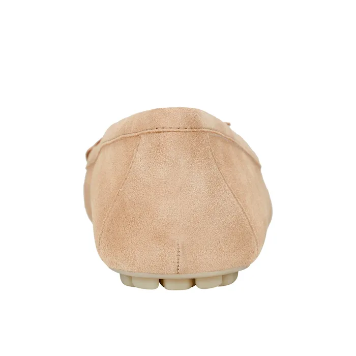 Loafers and Flats Women Layney Casual Tassle Loafer Natural Suede Marc Fisher