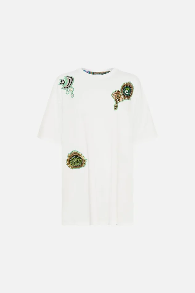 OVERSIZED BAND TEE WHITE DEFY GRAVITY Defy Gravity Womens Camilla Tees