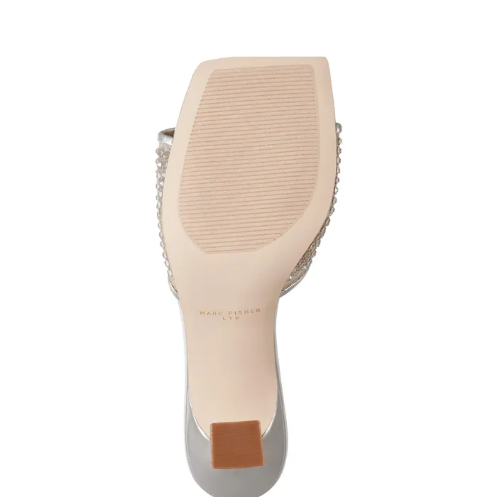 Sandals Women Delaney Studded Slide Sandal Platino Leather Marc Fisher