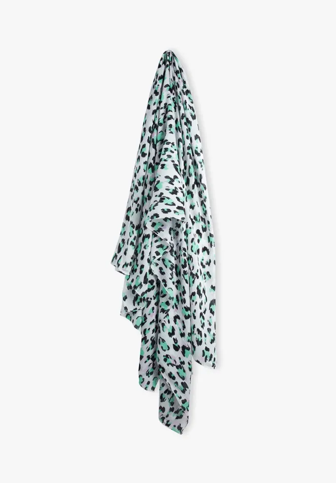 Scarves Women Hush Alexas Leopard Scarf Lilacgreen Leopard