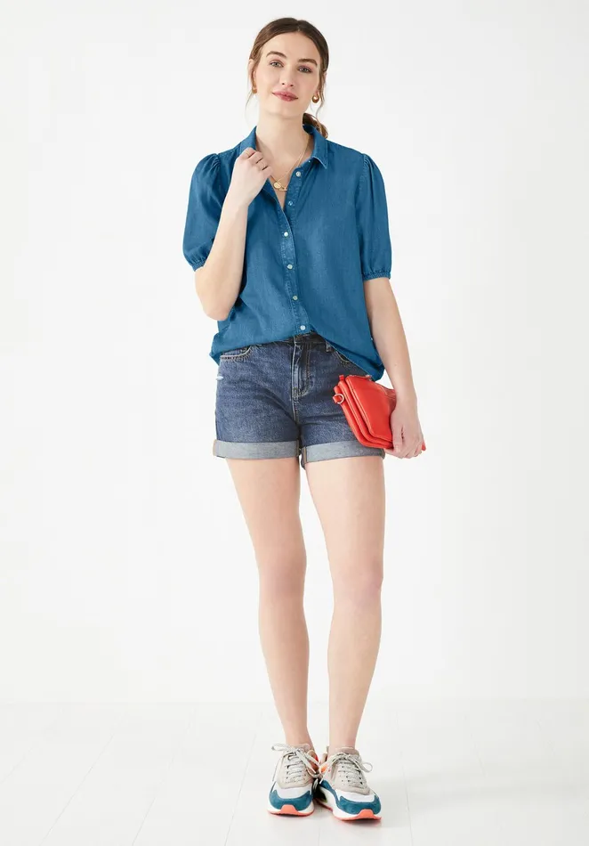 Shirts and Blouses Women Hush Dion Short Sleeve Denim Shirt Light Blue