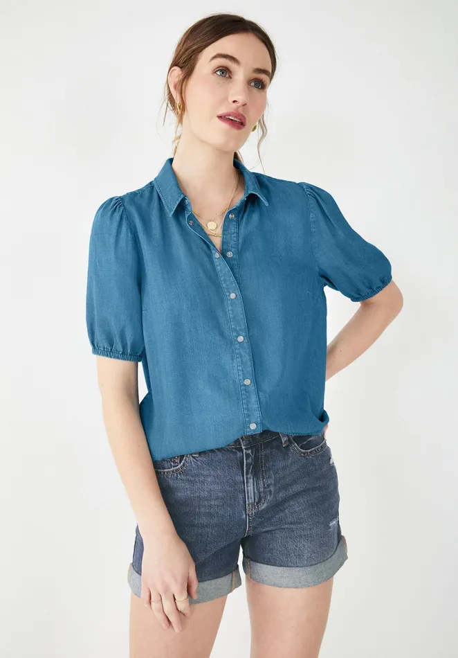 Shirts and Blouses Women Hush Dion Short Sleeve Denim Shirt Light Blue