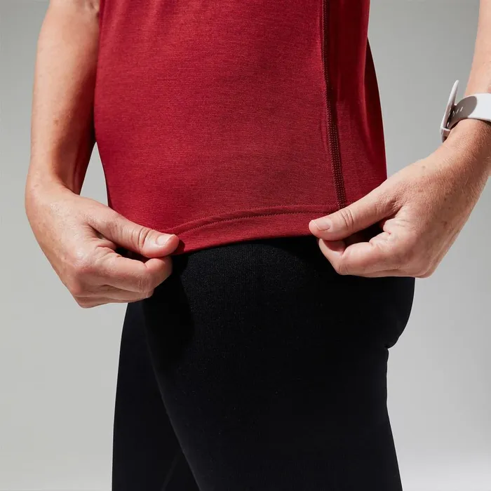 Technical Baselayers Women Berghaus Voyager Tech Tee Super Stretch Crew 8211 Dark Red