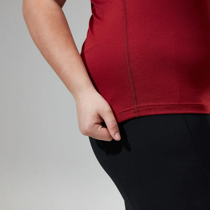 Technical Baselayers Women Berghaus Voyager Tech Tee Super Stretch Crew 8211 Dark Red