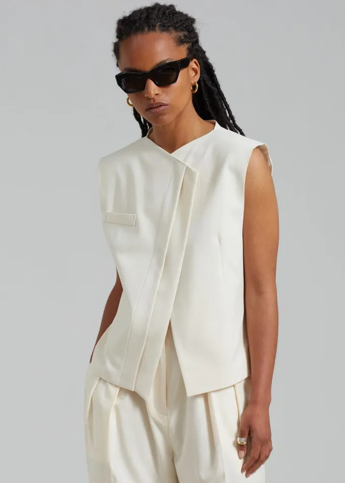 The Frankie Shop Ashton Cross Vest 8211 Cream Shop Outerwear