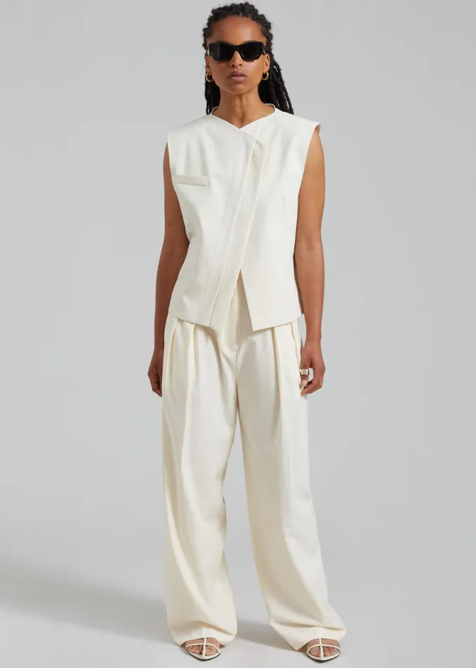The Frankie Shop Ashton Cross Vest 8211 Cream Shop Outerwear