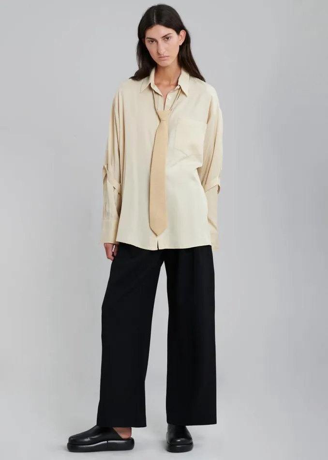 The Frankie Shop Elsa Shirt 8211 Beige Shop Tops