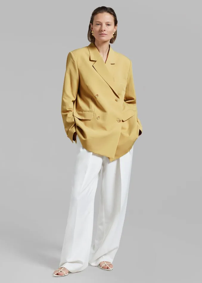 The Frankie Shop Girona Open Back Blazer 8211 Cornsilk Shop Outerwear