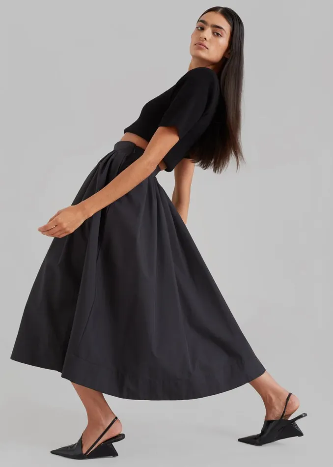 The Frankie Shop Grace Pleated Midi Skirt 8211 Black Shop Bottoms