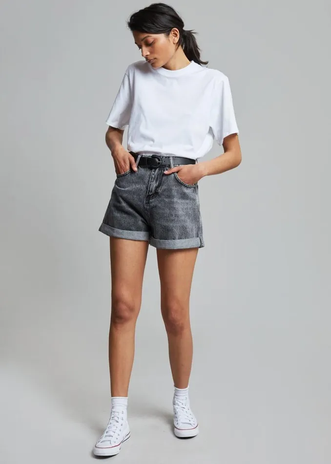 The Frankie Shop Lilou Simple Tee 8211 Optic White Shop Tops