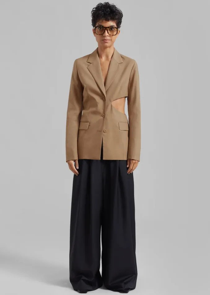 The Frankie Shop Low Classic Sleek Slim Blazer 8211 Beige Shop Clothing
