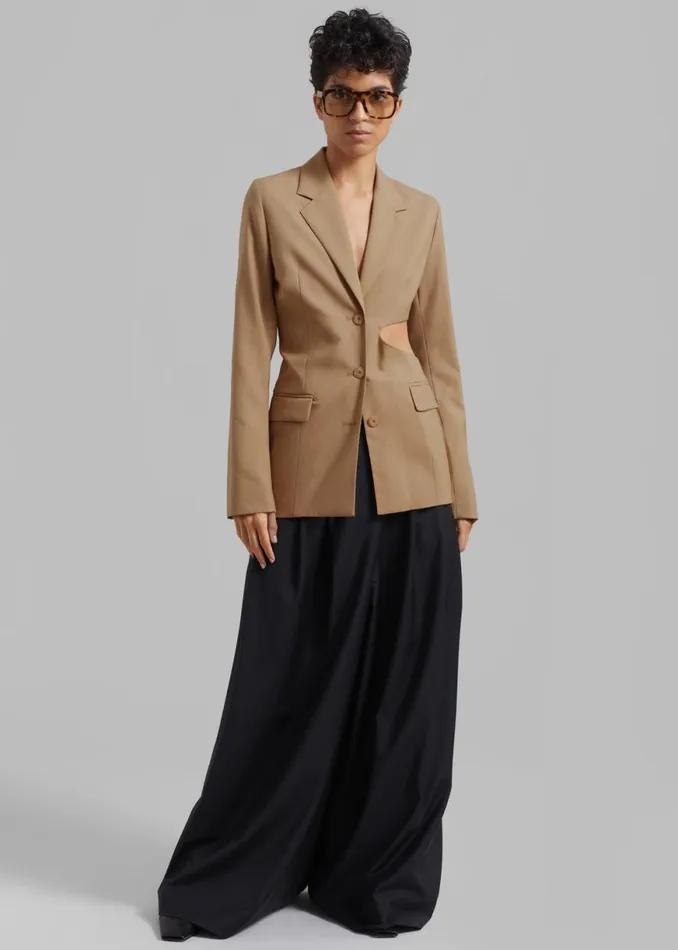 The Frankie Shop Low Classic Sleek Slim Blazer 8211 Beige Shop Clothing