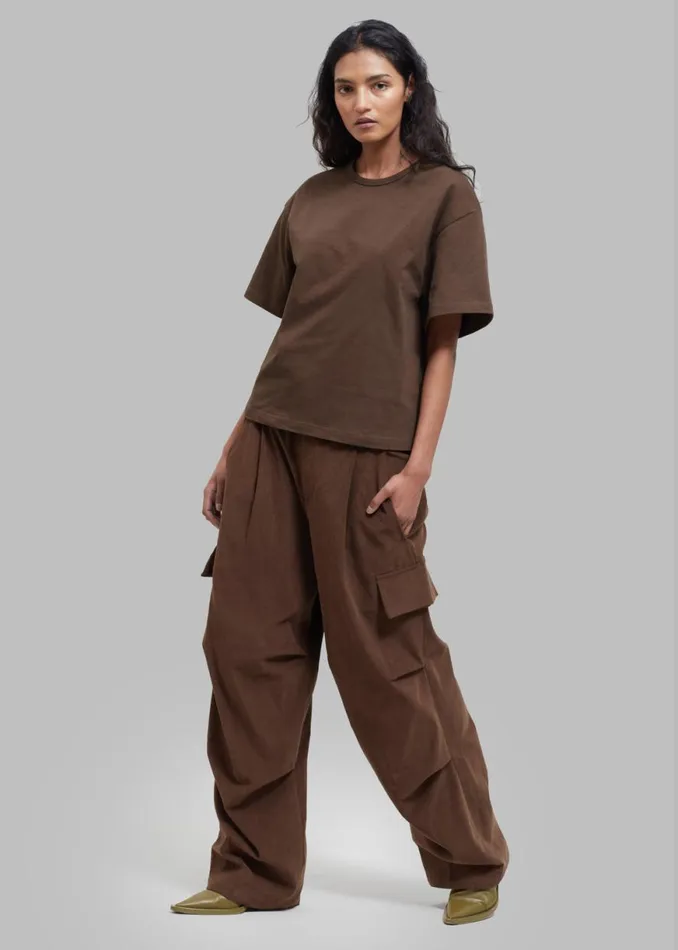 The Frankie Shop Matteau Circle Back Tee 8211 Cacao Shop Tops