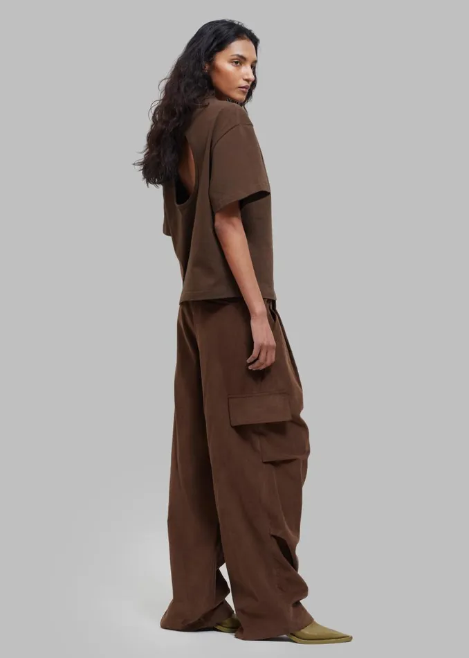 The Frankie Shop Matteau Circle Back Tee 8211 Cacao Shop Tops
