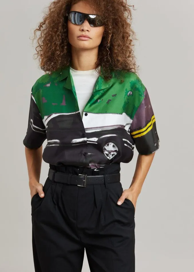 The Frankie Shop OpraSPORT Tony Unisex Shirt 8211 Green Print Shop Tops