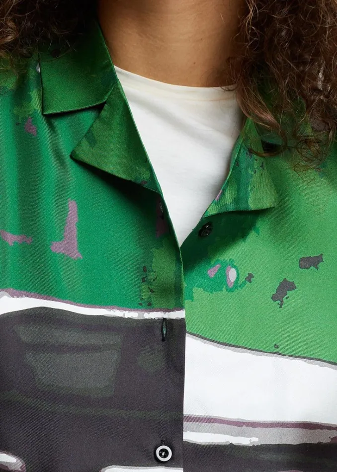 The Frankie Shop OpraSPORT Tony Unisex Shirt 8211 Green Print Shop Tops