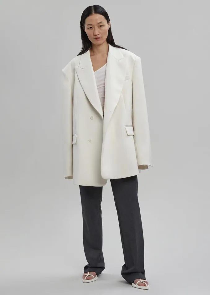 The Frankie Shop Sadie Oversized Double Breasted Blazer 8211 Cream Shop Outerwear