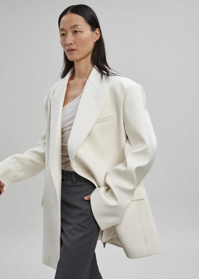 The Frankie Shop Sadie Oversized Double Breasted Blazer 8211 Cream Shop Outerwear