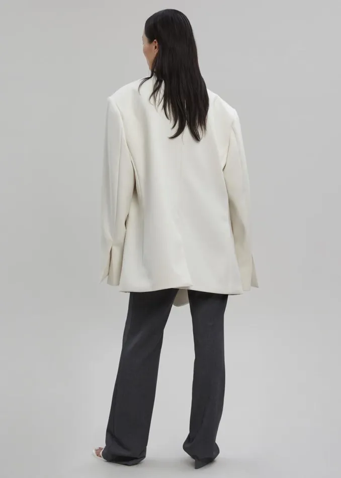 The Frankie Shop Sadie Oversized Double Breasted Blazer 8211 Cream Shop Outerwear