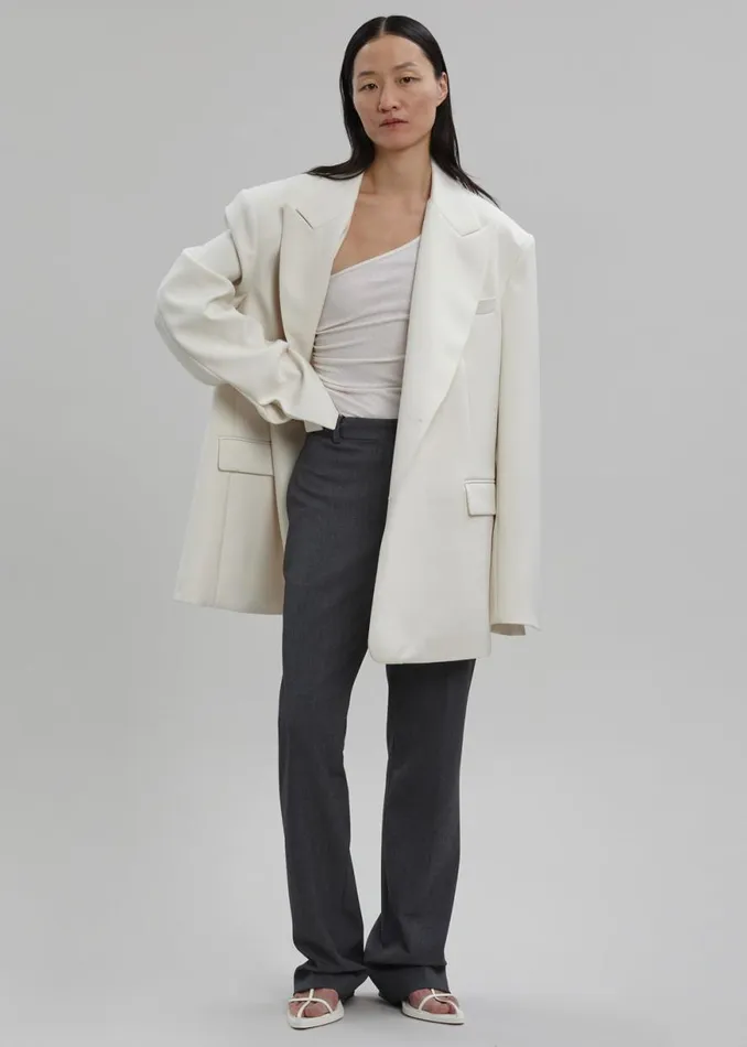 The Frankie Shop Sadie Oversized Double Breasted Blazer 8211 Cream Shop Outerwear