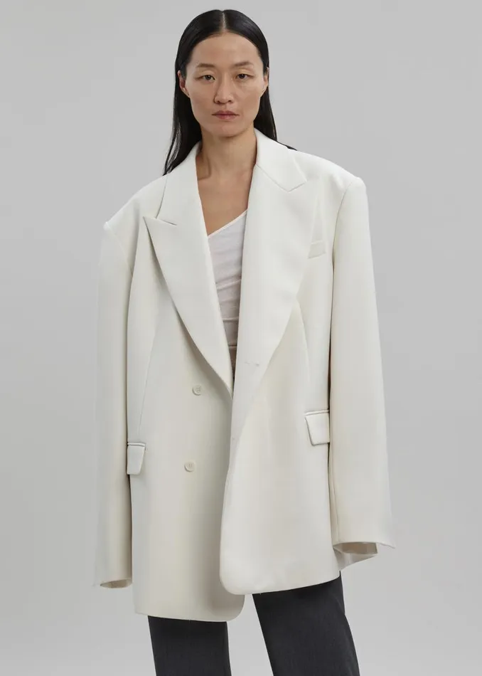 The Frankie Shop Sadie Oversized Double Breasted Blazer 8211 Cream Shop Outerwear
