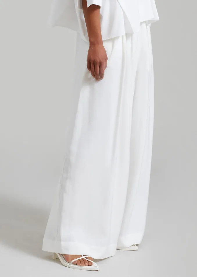 The Frankie Shop Sloane Wide Leg Trousers 8211 White Shop Bottoms