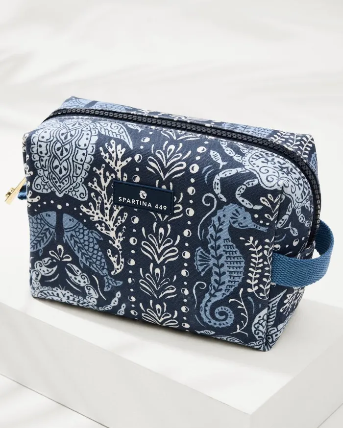Tommy Bahama Luggage and Travel Hamilton Sealife Cosmetic Case Sea Life 8211 WomenBeach and Home