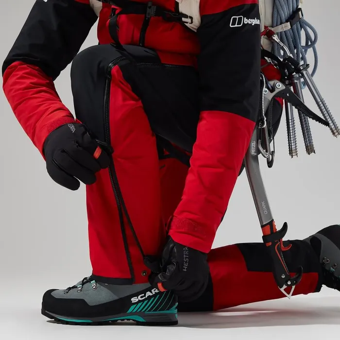 Trousers and Pants Women Berghaus MTN Guide GTX Pro Pant 8211 RedBlack