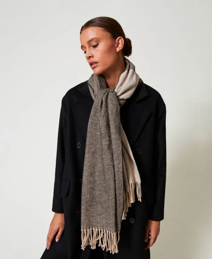 Twinset Scarves Wool Cloth Stole With Fringes Warm Beige 8211 Accessories