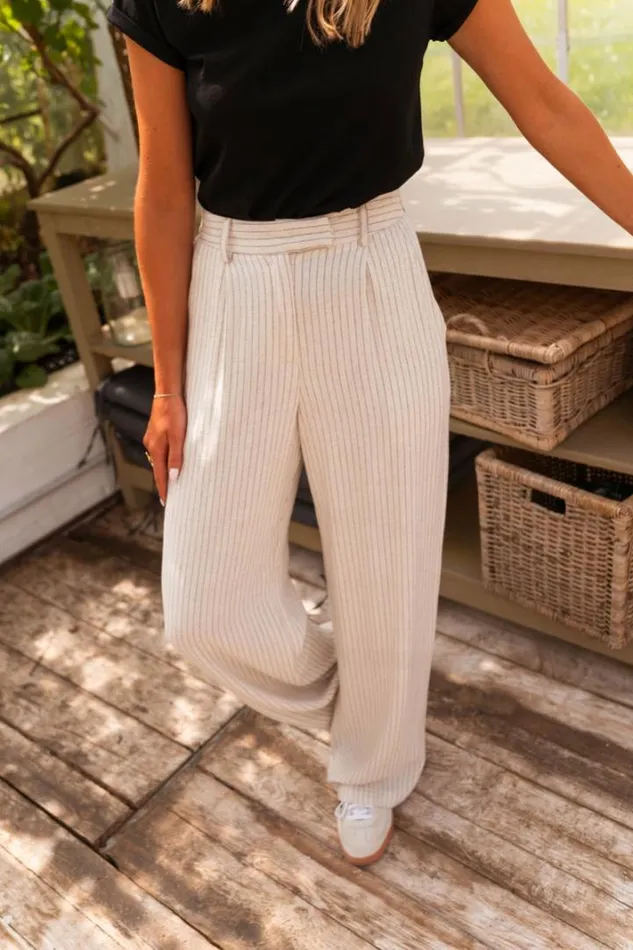 Women039s Clothing Pants and Jeans Easy Clothes Beige And Black Striped Joey Pants Beige And Black Women039s Clothing Pants and Jeans Easy Clothes Beige And Black Striped Joey Pants Beige And Black