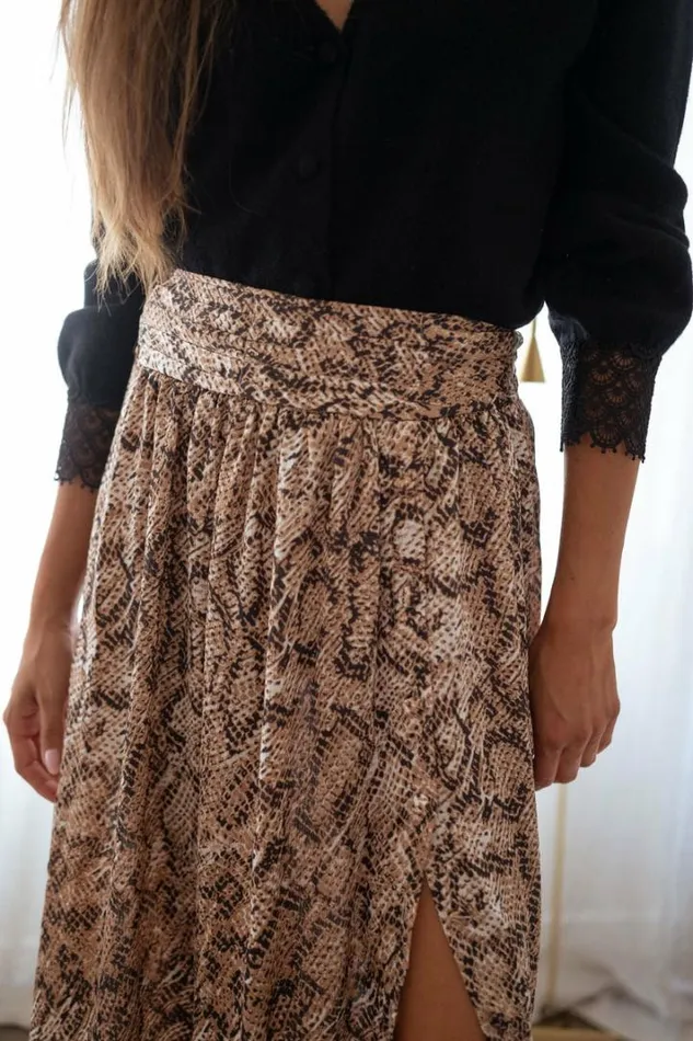 Women039s Clothing Skirts Easy Clothes Chocolate Snake Print Rosalie Skirt Chocolate Snake Print Women039s Clothing Skirts Easy Clothes Chocolate Snake Print Rosalie Skirt Chocolate Snake Print