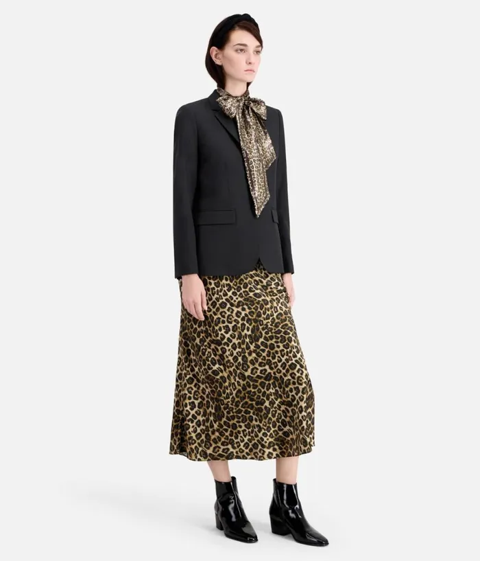 Women Blazers and Suits THE KOOPLES Black Wool Suit Jacket Cinched Cut Women Blazers and Suits THE KOOPLES Black Wool Suit Jacket Cinched Cut