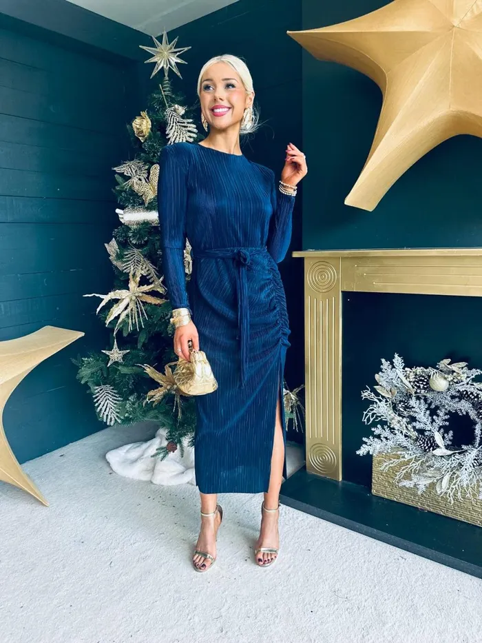 Women Day Dress Canella Lane Elena Plisse Ruched Long Sleeve Midi Dress Navy