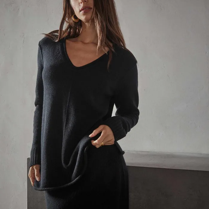 WOMEN James Perse SWEATERS Recycled Cashmere Seamed V Neck Black