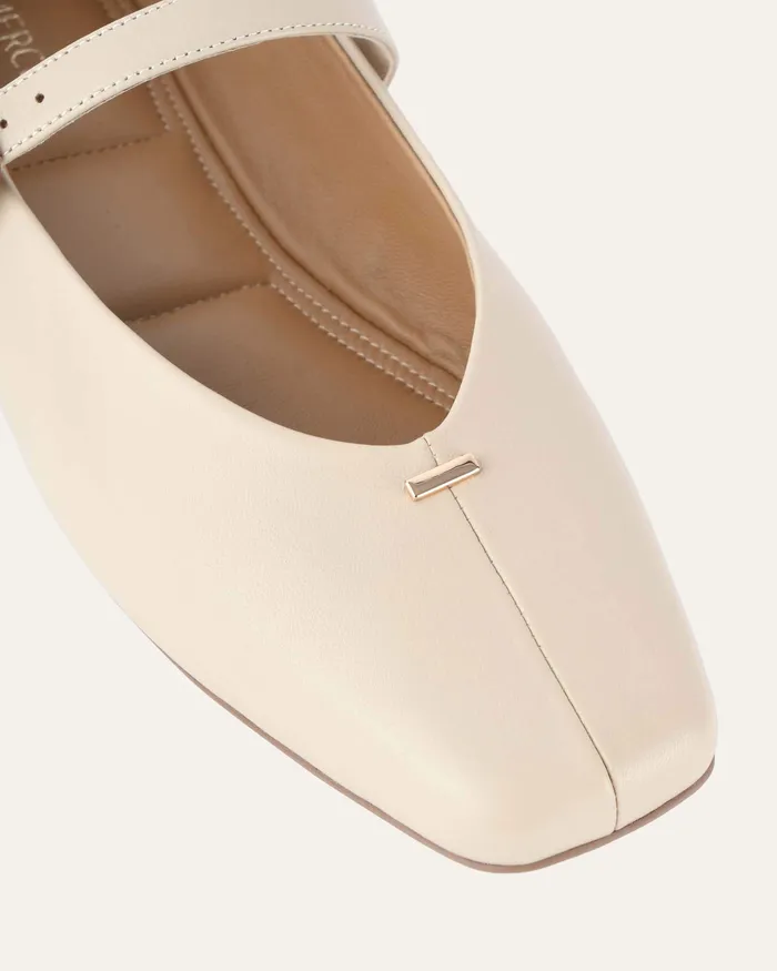Women jomercer April casual flats sand leather CASUAL Women jomercer April casual flats sand leather CASUAL