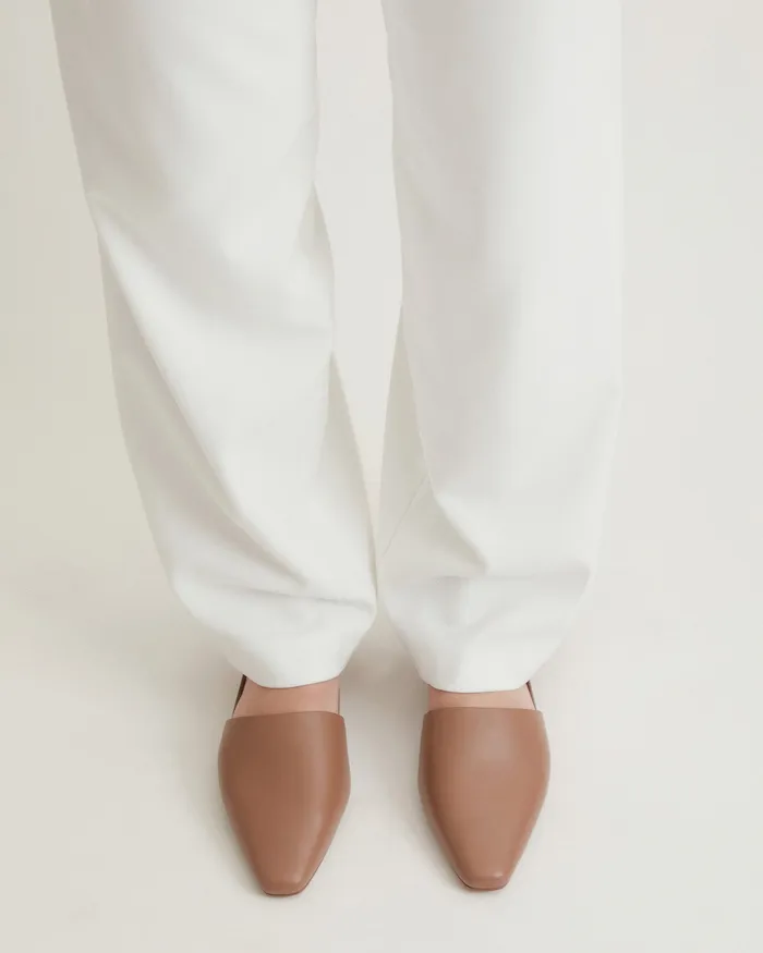 Women jomercer Willa casual flats caramel leather CASUAL